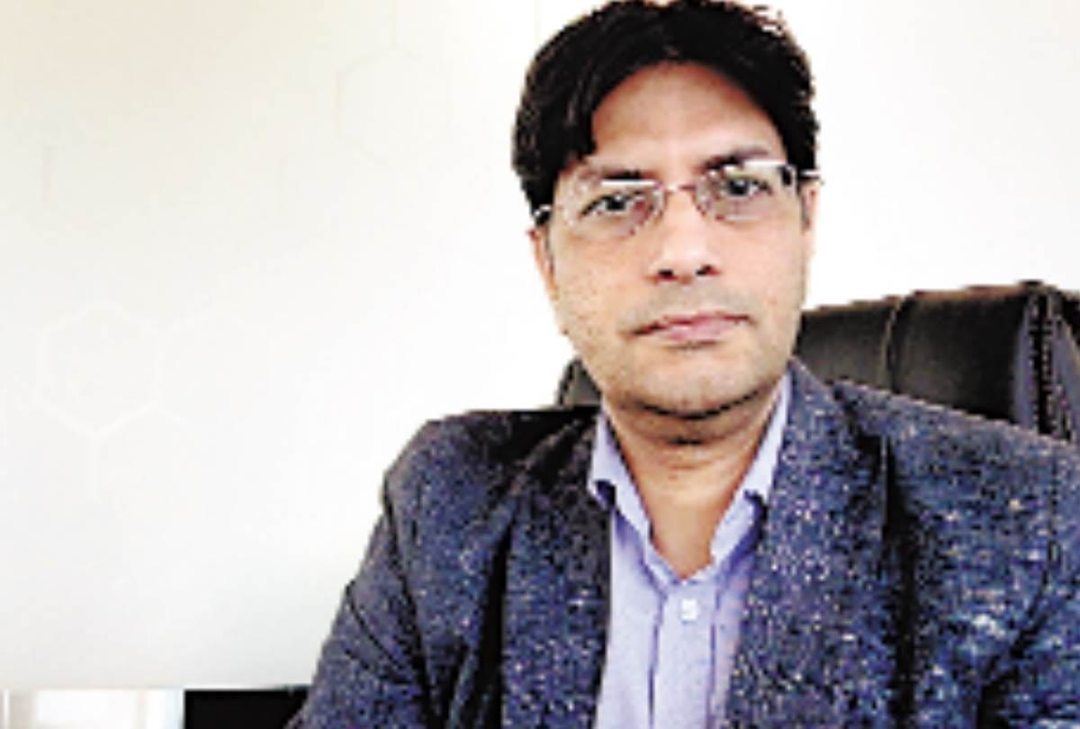 Dr.ram shankar wants to set up plasma based air purifier plant in uttar pradesh