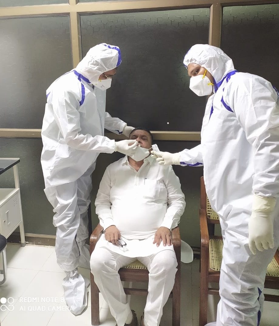 15 people, including Superintendent of Civil Surgeons office, found corona infected
