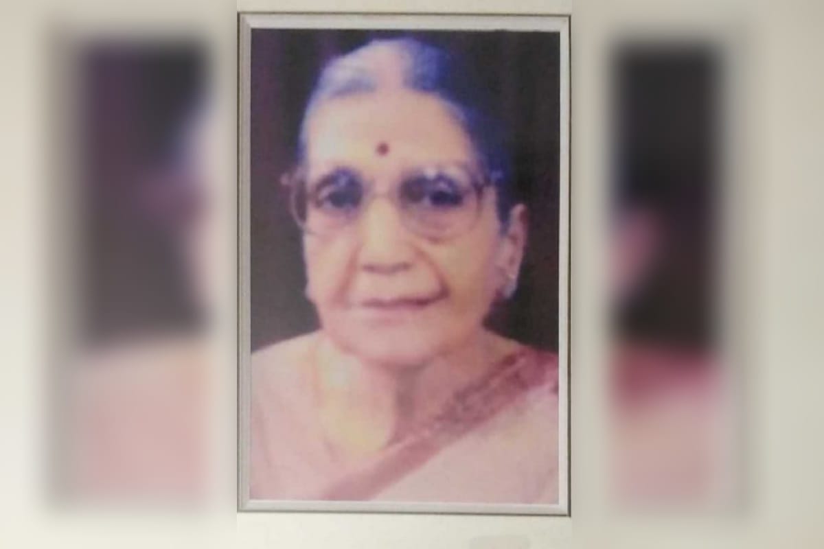 Hindi Hai Hum Campaign: Dr. Shail Rastogi created history with her pen in Hindi