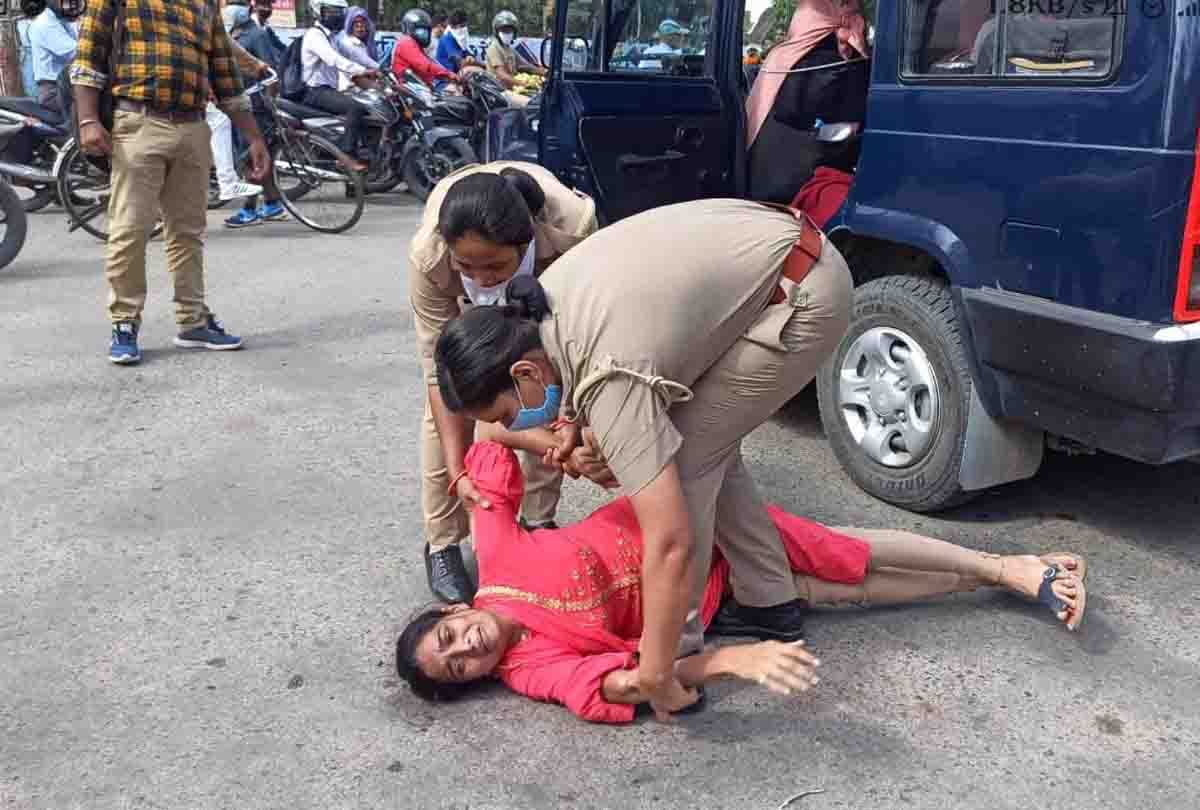 After 65 days, the body of the brother was not found, then Sanjeet's sister sat on a dharna