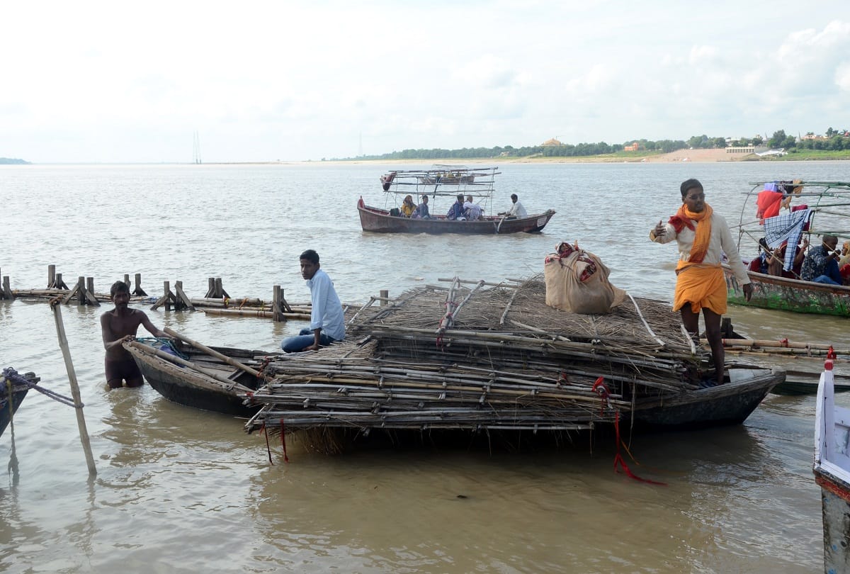 Prayagraj News: In the midst of Corona crisis, the danger of flood in the Cachar rang