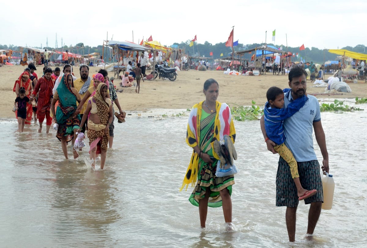 Prayagraj News: In the midst of Corona crisis, the danger of flood in the Cachar rang