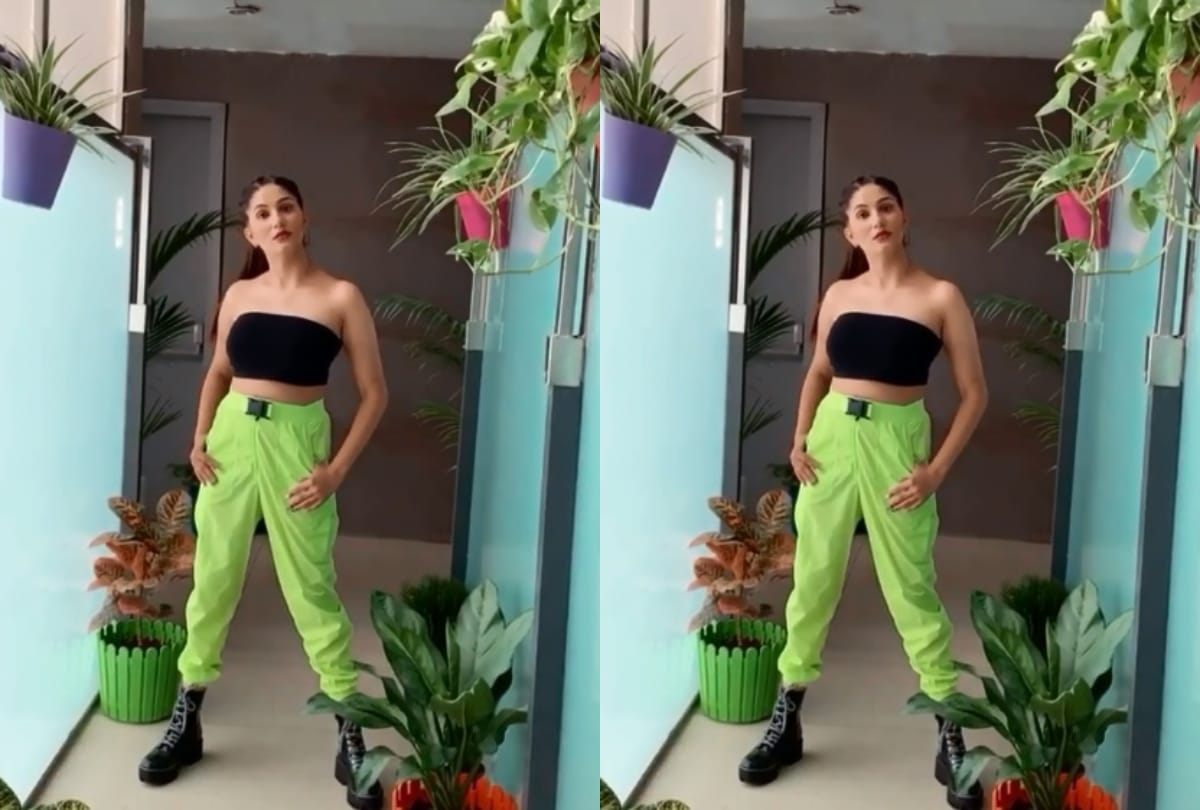 sapna choudhary new bold look viral hina khan comment hotness