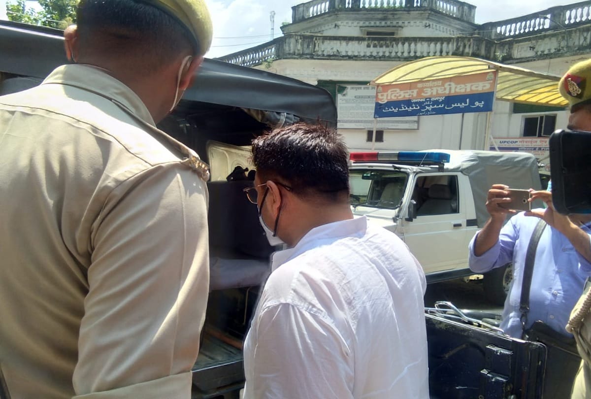 Azam khan close connection guddu masood arrested from Rampur