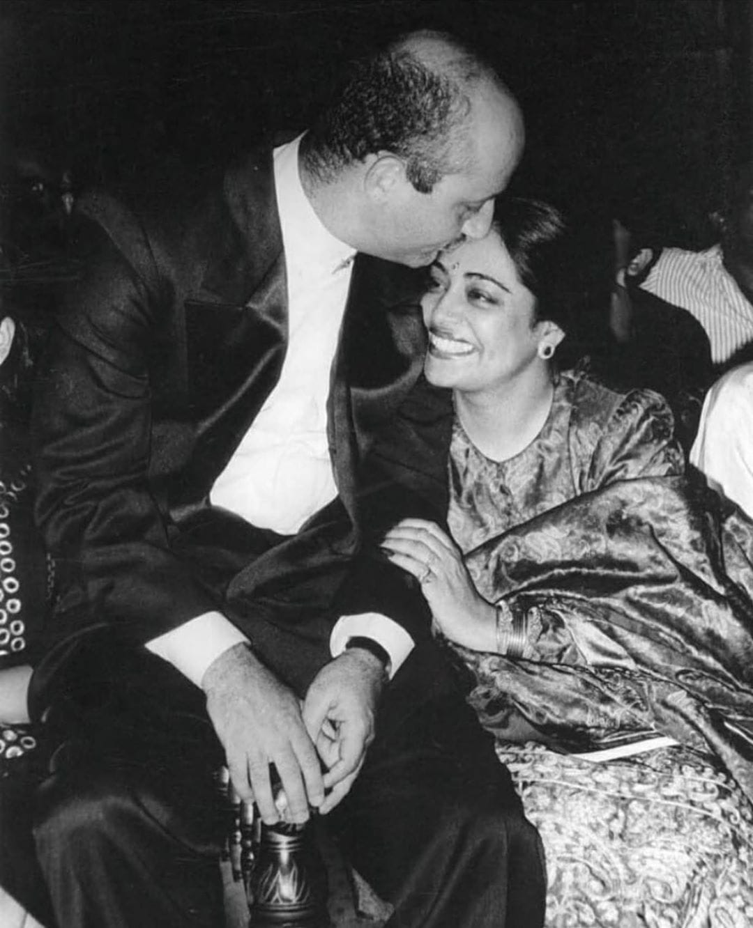 Anupam Kher birthday: love story of bollywood evergreen couple anupam kher and kirron kher