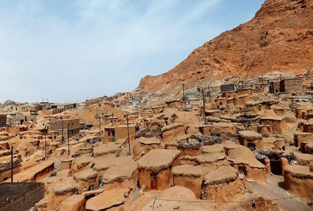 world most weird village makhunik in iran where all the people were dwarfs