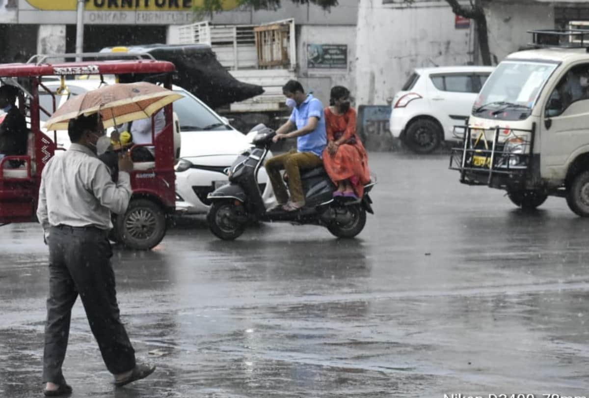 Gorakhpur Weather update news heavy rain start in gorakhpur weather change see latest photos