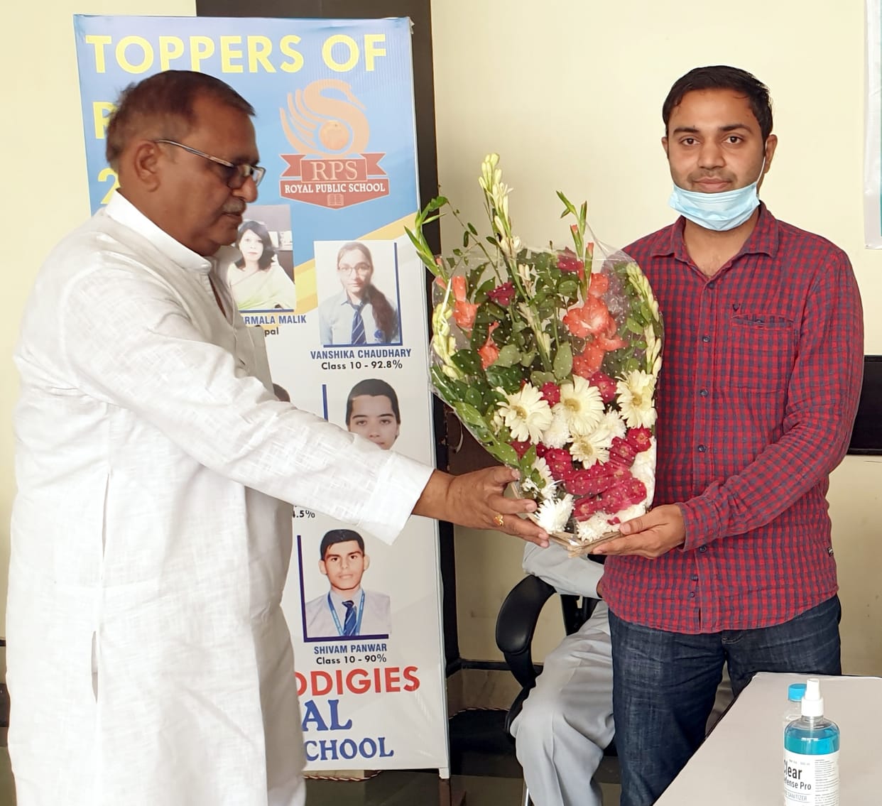 UPSC topper Pradeep increased farmers' pride