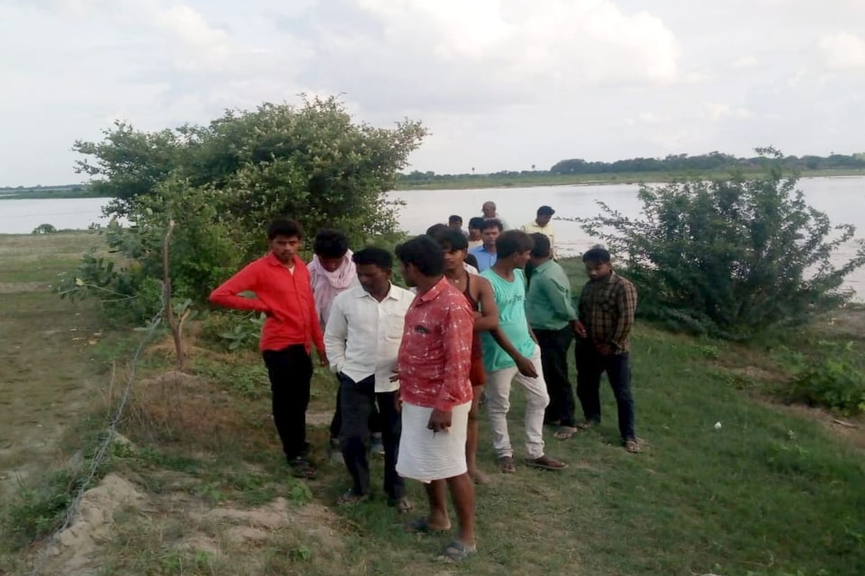 ganesh chaturthi,murti visarjan,ganesh murti visarjan,yamuna river,drowned in yamuna river,a man drowned in yamuna river