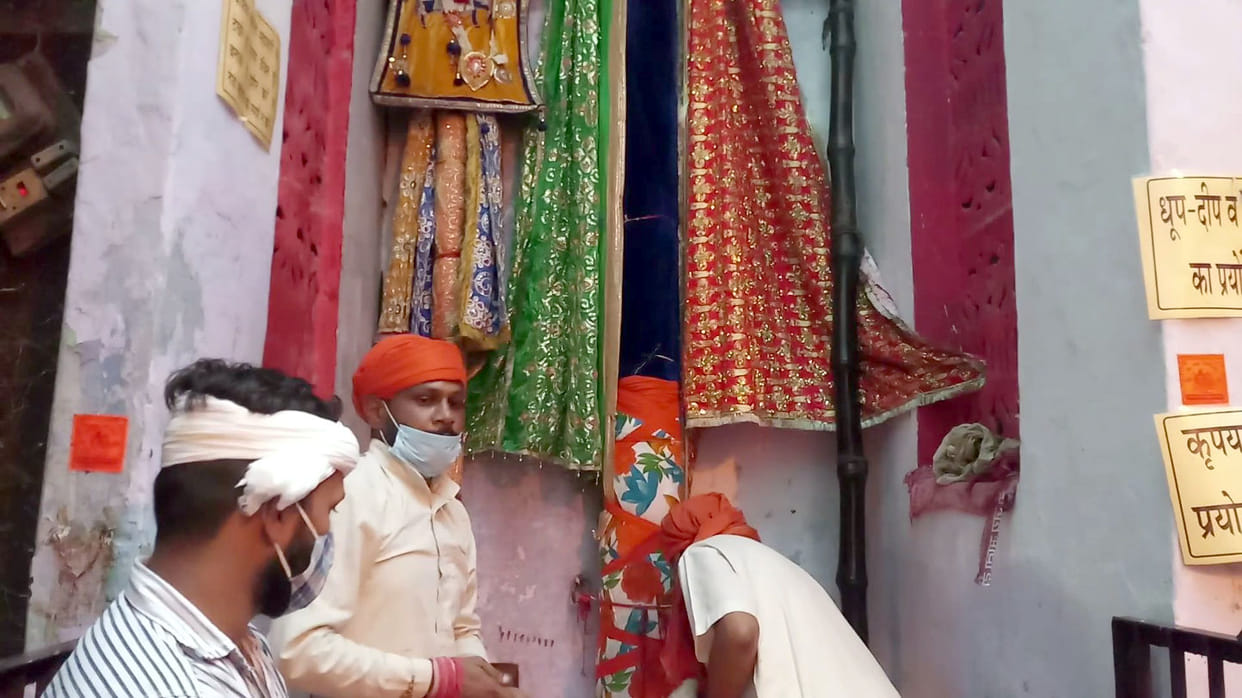 Baba Shri Jaharveer fulfills every wish of the devotee