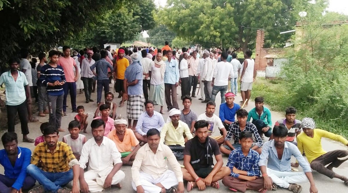 Dr bhimrao ambedkar statue damaged people protest in varanasi