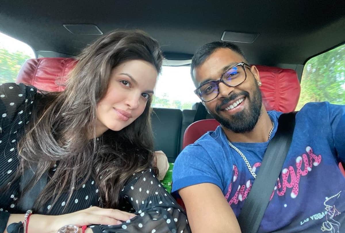 Natasa Stankovic Throwback Picture From Her Singapore Trip With Hardik Pandya