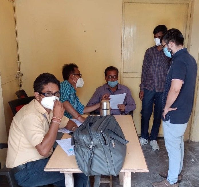 Hathras: 20 more people including coroner got corona infected