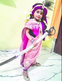 Little-ones paid tribute to the martyrs