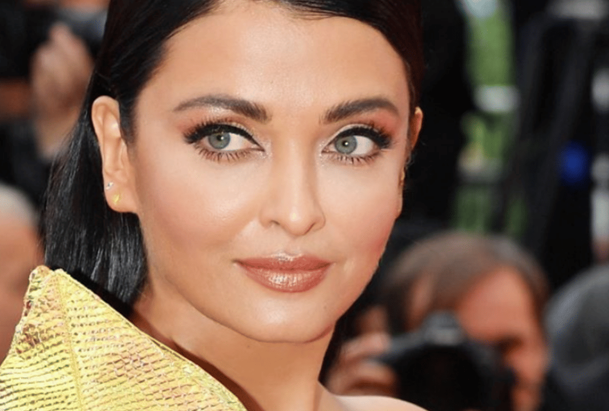 Bollywood Actresses Who Have Beautiful Blue Eyes, Aishwarya Rai, Mayuri Kango, Sneha Ullal