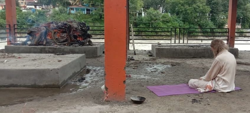 American tourist dies, cremation due to Hindu custom