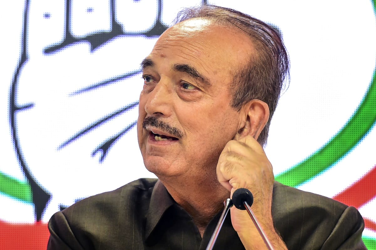 Ghulam Nabi Azad built Asia largest tulip garden know the Interesting facts about him