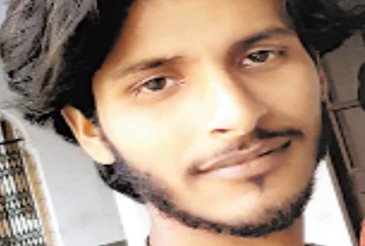 know about the storyteller shobhit dwivedi