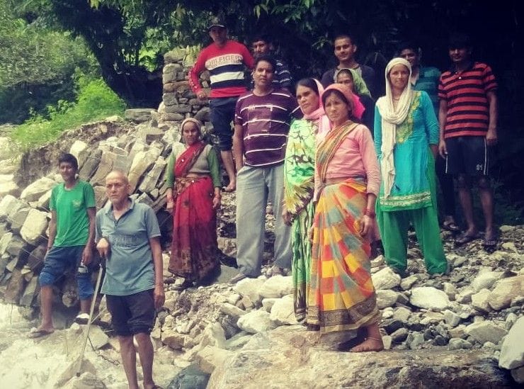 The house collapsed in Akhodia Tok, the village would have been washed away if there was no embankment