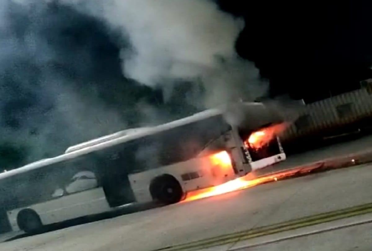 Fire in bus carrying passengers at airport in lucknow
