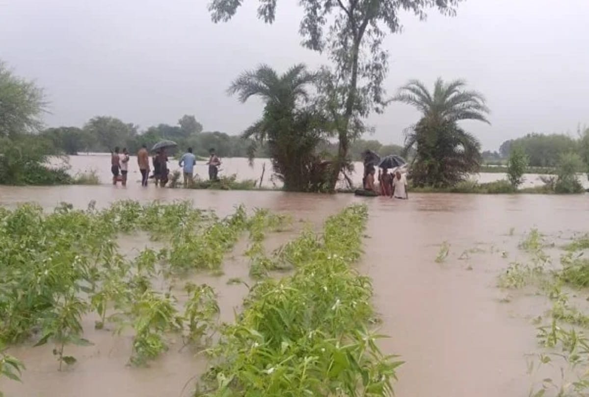 flood in jhansi dehat