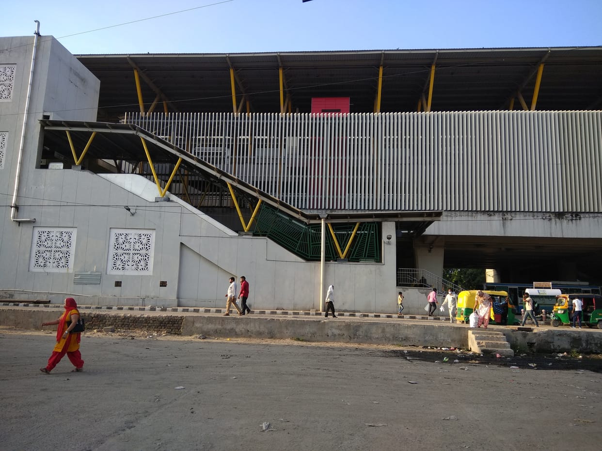 metro ready to start service in green line