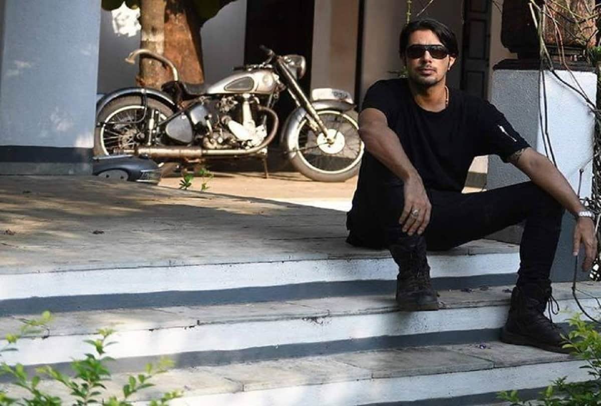 Sushant Singh Rajput case Gaurav Arya grilled by ED denies selling drugs to Rhea Chakraborty