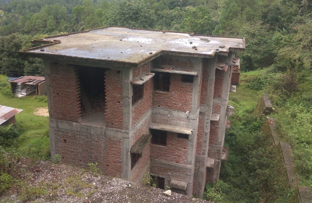 Buelding in Didihat