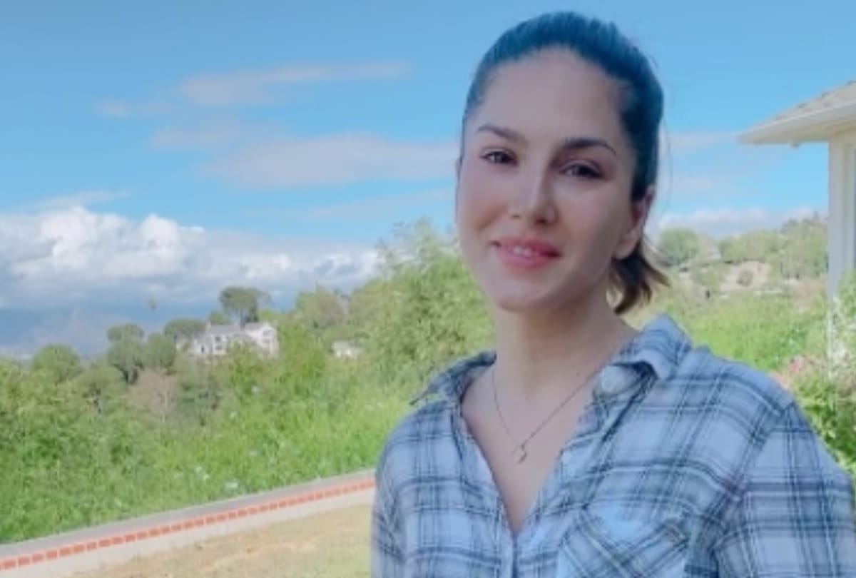 Sunny leone reaction on bihar based student claiming she is her mother