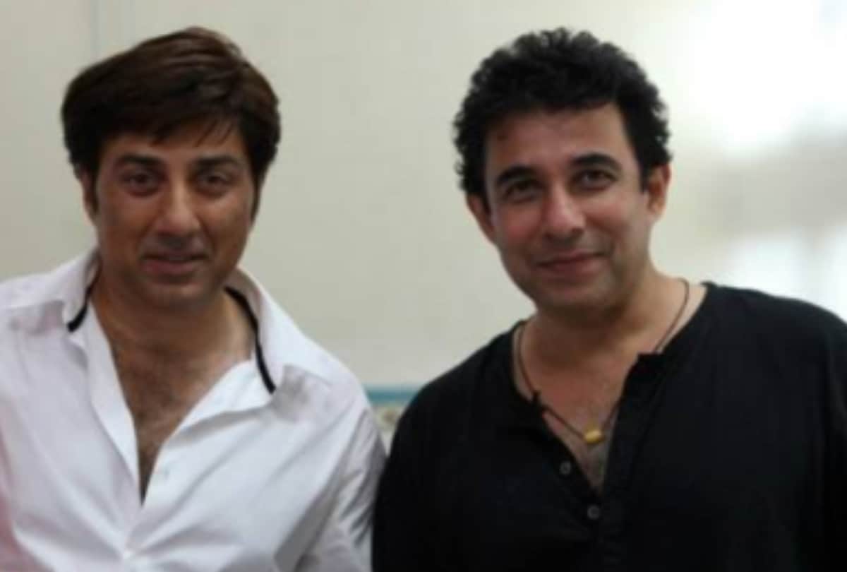 unknown and interesting facts about actor Deepak tijori how he beat akshay kumar to get this role