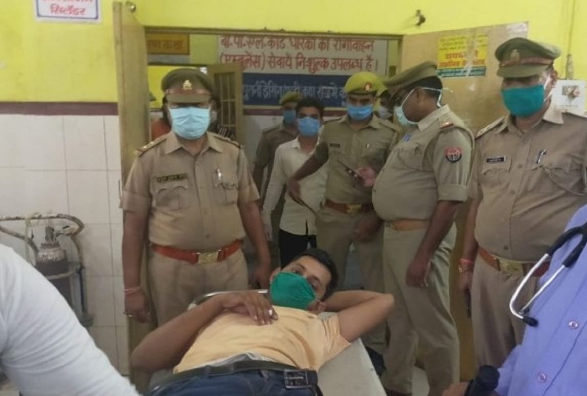 25 thousand rewardee crook arrested in police encounter in raebareli