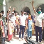 सफाई कर्मियों का धरना जारी