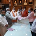 बीजेपी प्रत्याशी जफर इस्लाम का सुरेश खन्ना ने किया नामांकन