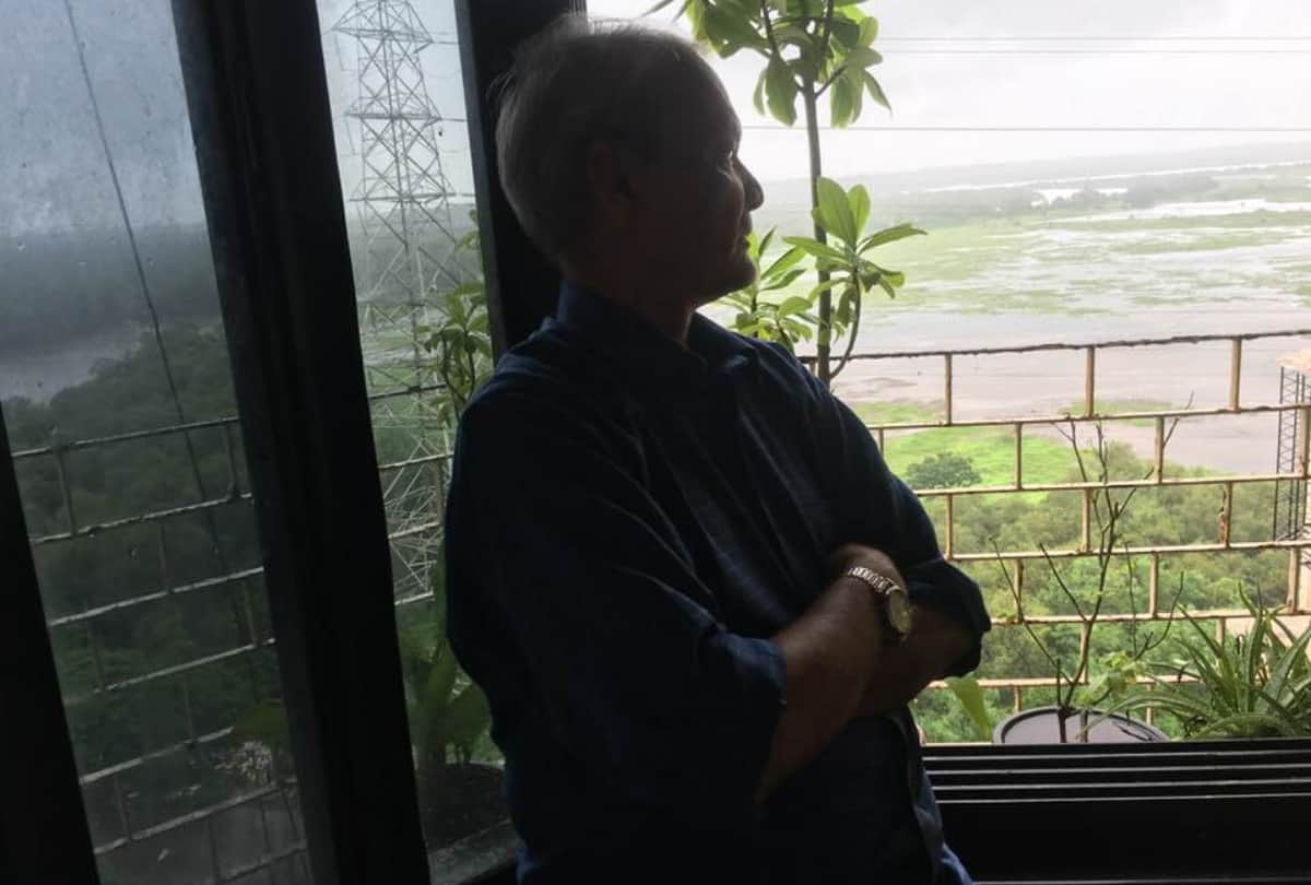 veteran director vinod pande speaks to Pankaj Shukla about his film ek naya rishta and rekha