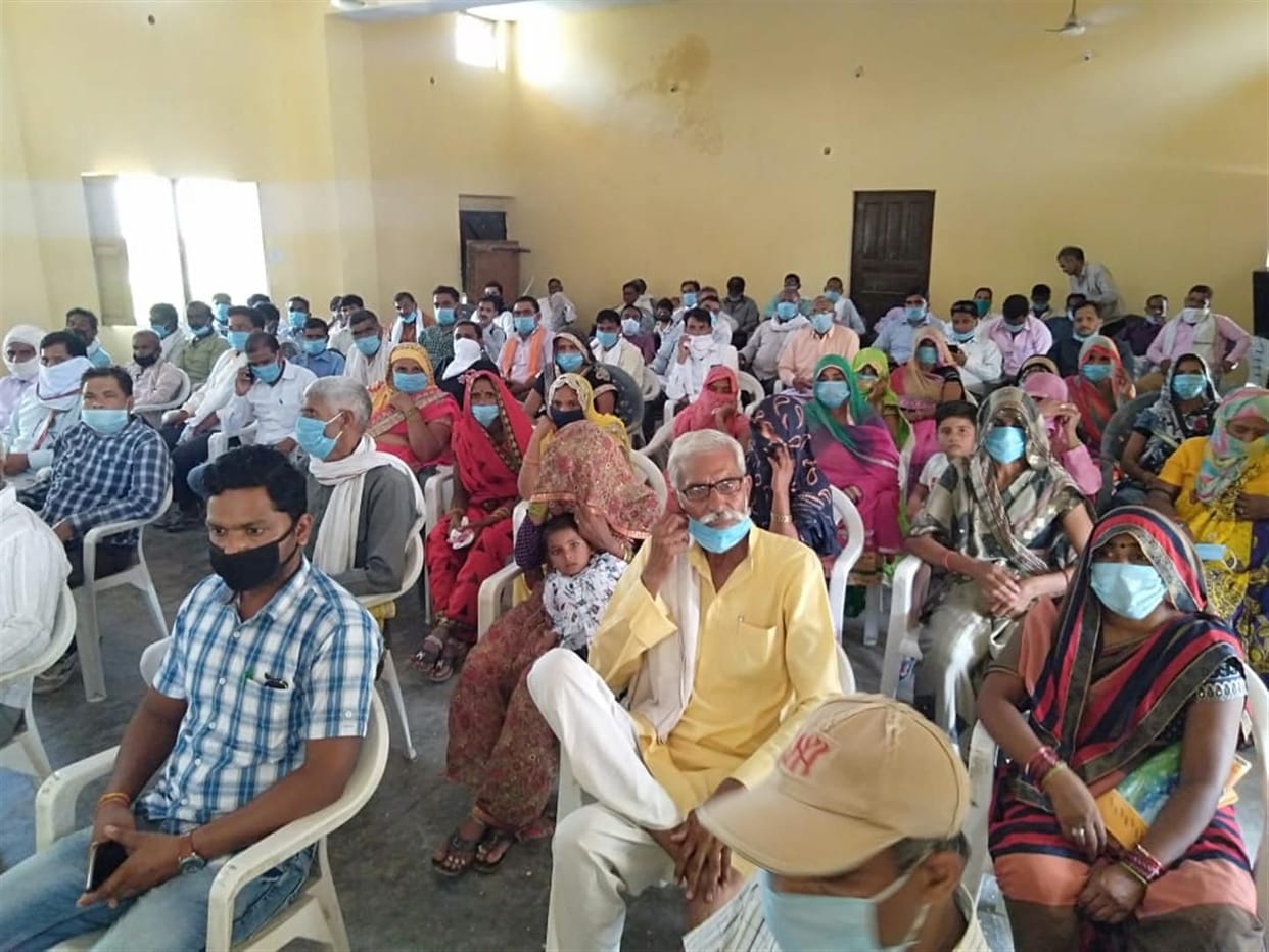 discuss in meeting on health, irrigation anb public welfare scheme