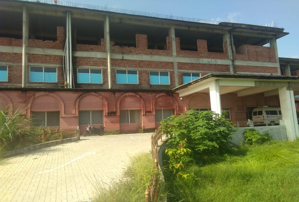 The prisoner fled from Covid Hospital in Rampur There are allegations of murder and sexual harassment
