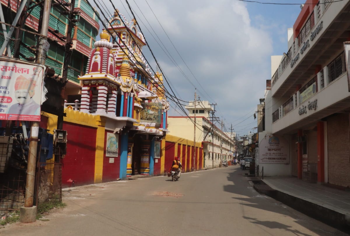 three days weekend lockdown start tonight in UP