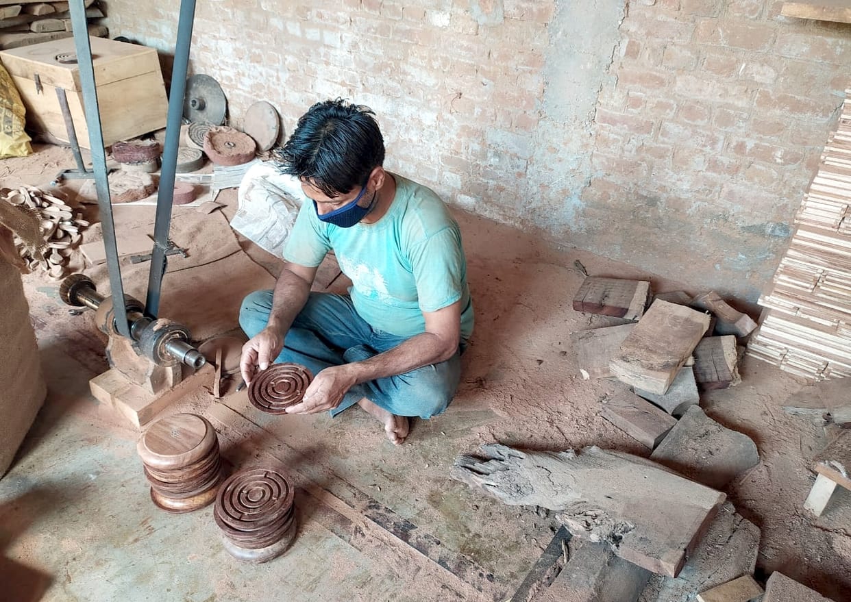 Small scale industries provide 130 crore jobs