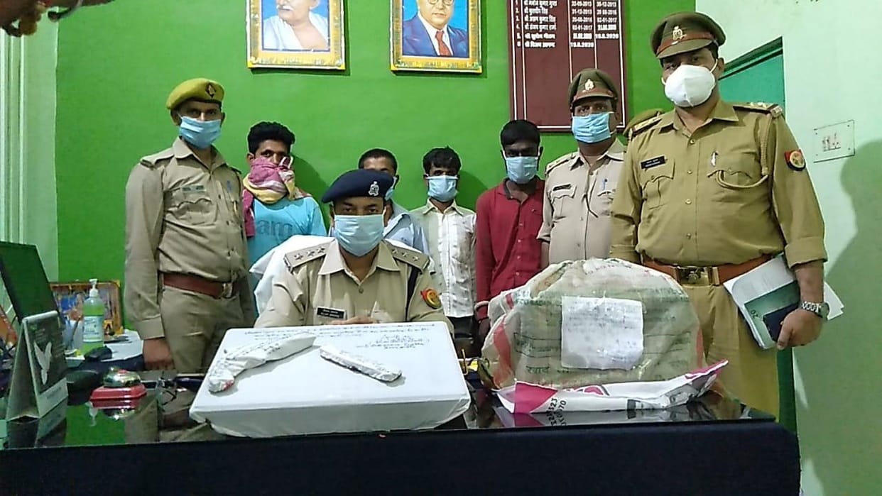 Four thieves arrested with stolen goods