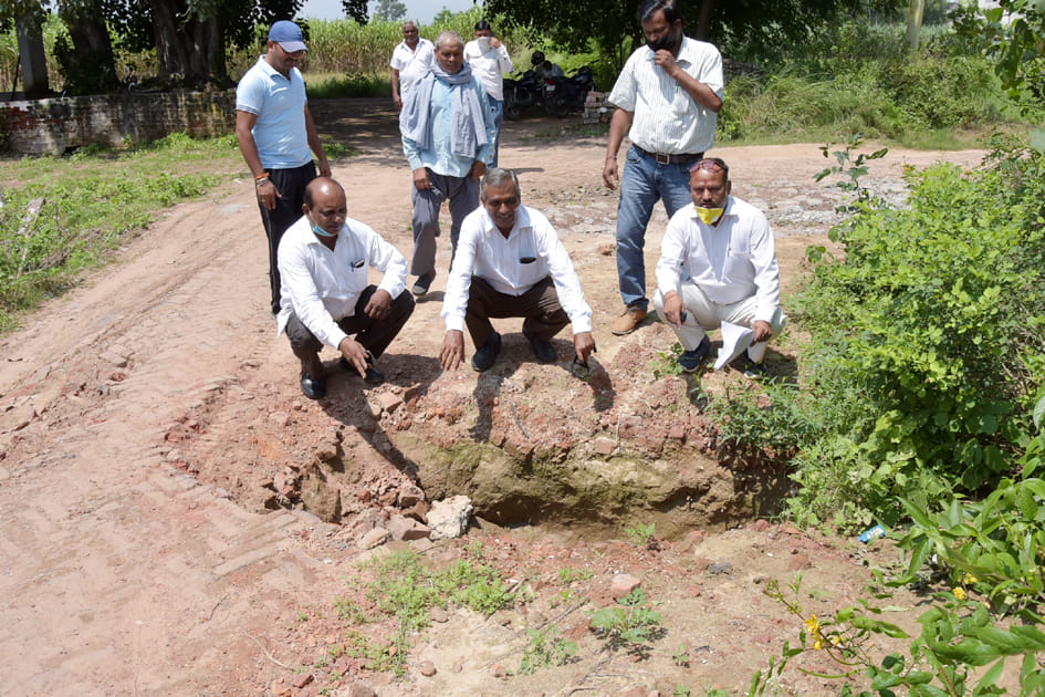 Demand for construction of roof and road of crematorium