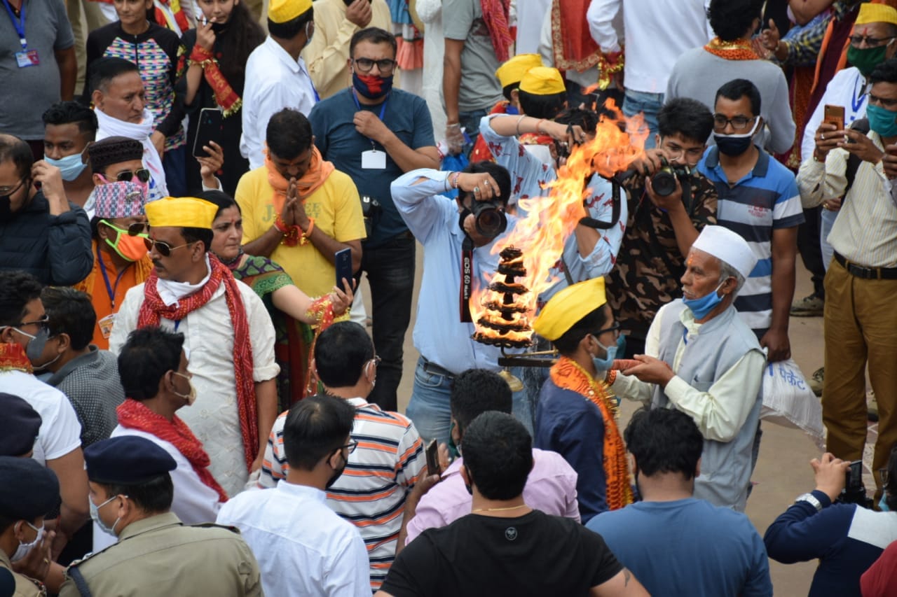 nanda devi mahotsav almora: Nandadevi Festival came to an end with Shobha Yatra.
