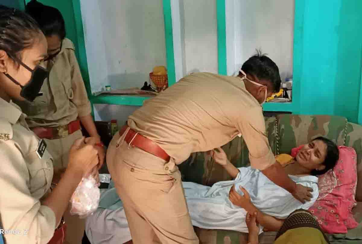 In front of the daughter, the father made several attacks on Damad with a knife and kill