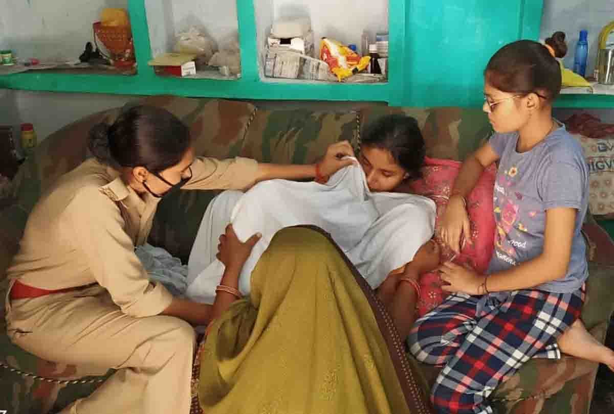 UP: Female soldier hanged 15 days after husband's murder