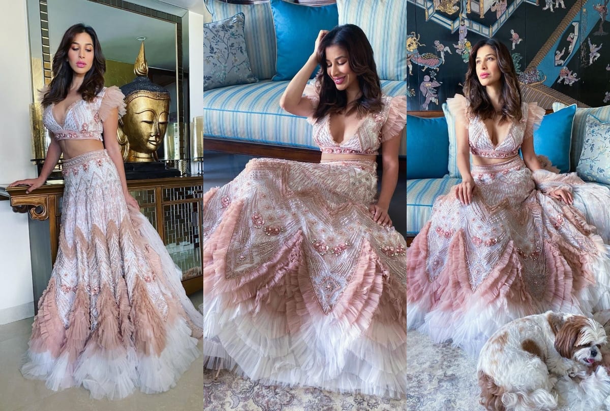 sophie choudry shared her bold photo reveals with fan about her insecurity for body curves