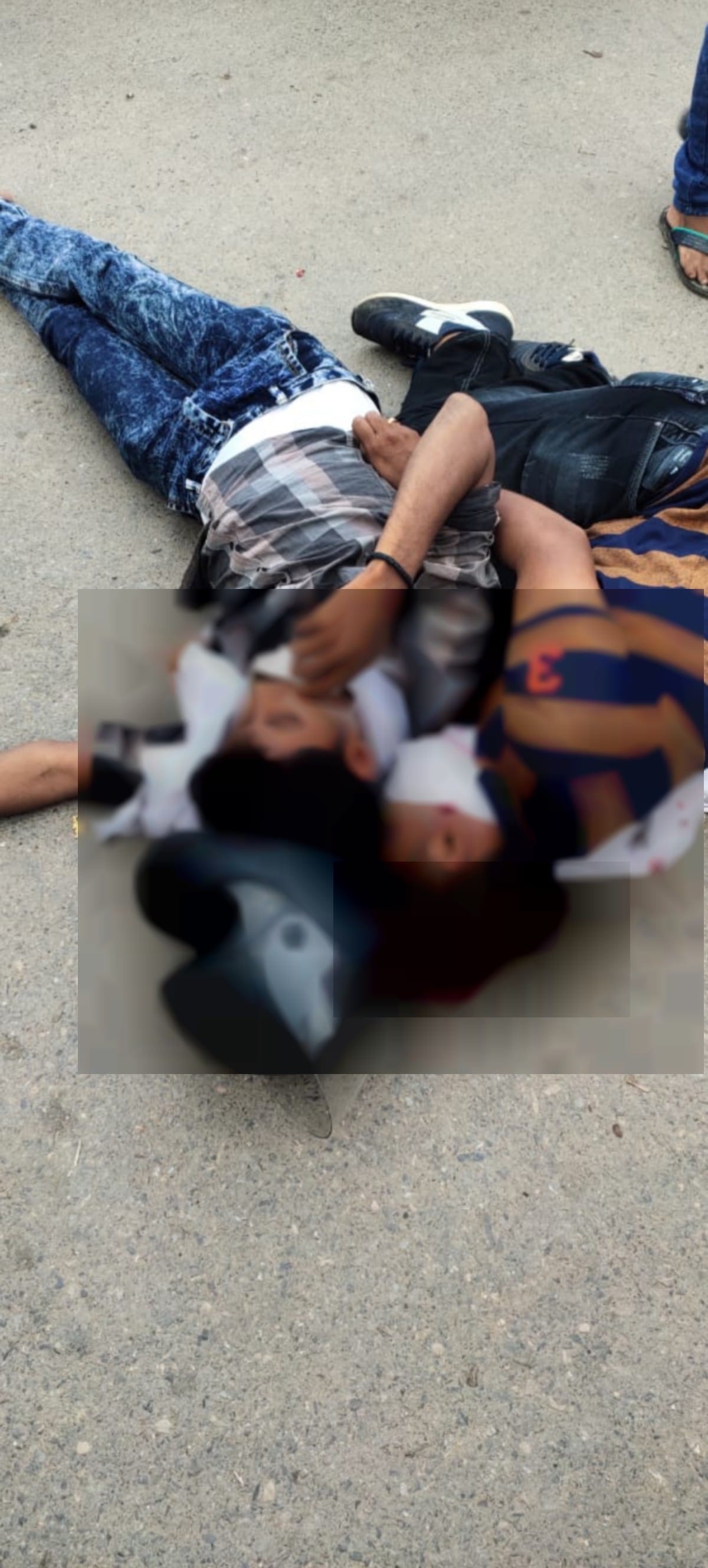 Varanasi firing murder case gun shot two killed see scary scene in pictures choukaghat