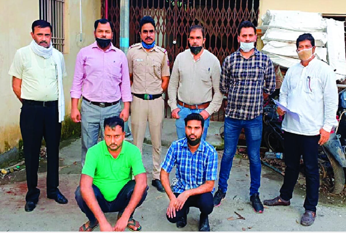 Fake call center busted in Bareilly, two gangsters including gang leader