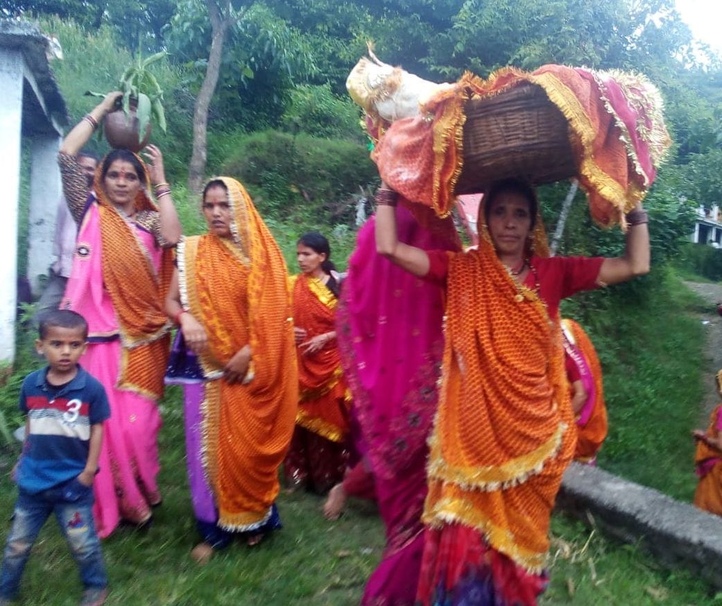 Gora pujan in Almora