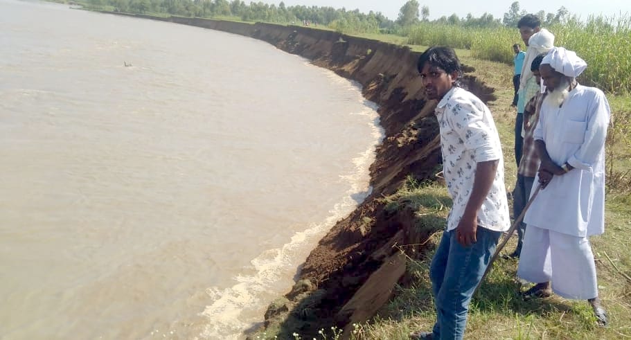 Ganga water level rising again due to rain on mountains