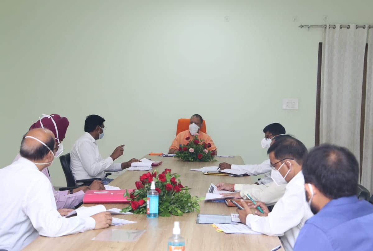 CM Yogi Adityanath Visit in gorakhpur see latest photos and news update