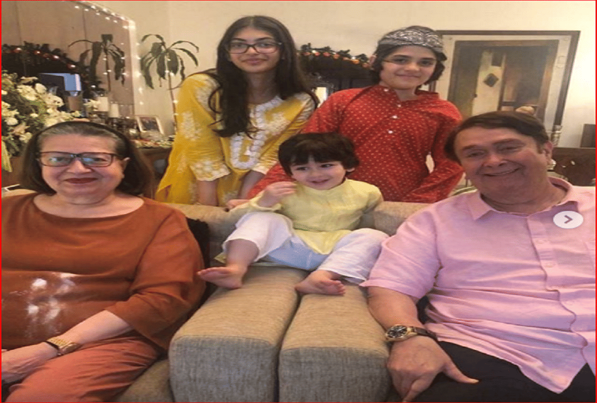 kareena kapoor and taimur candid shot ast actress cuddles